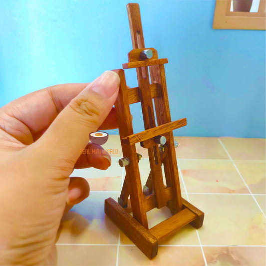 Miniature REAL Drawing Easel